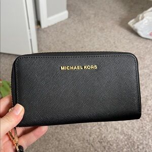 Michael Kors Black Clutch Wallet